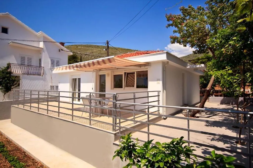 Apartment Soric Trogir